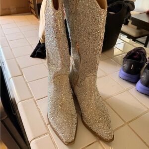 Blue by Betsey Johnson Dalas Boots